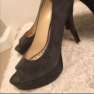 Enzo Angiolini Platform Suede pumps